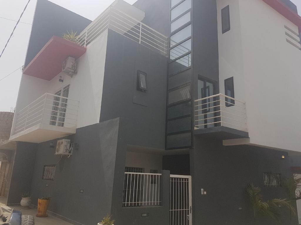 Residence Cheikh Fall Dakar Luaran gambar